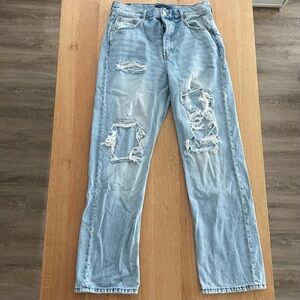 Aeropostale Women’s Lightwash 90s Baggy Distressed Jeans, Size 10